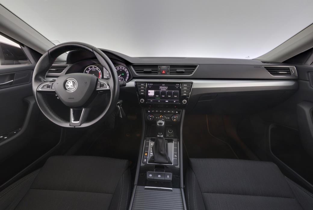 SKODA Superb 2017