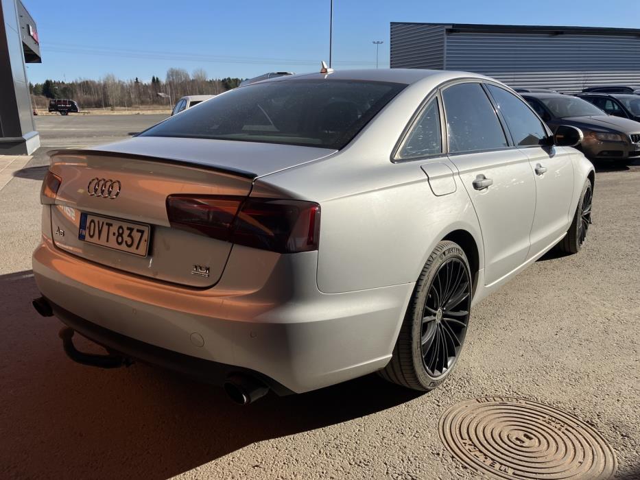 AUDI A6 2012