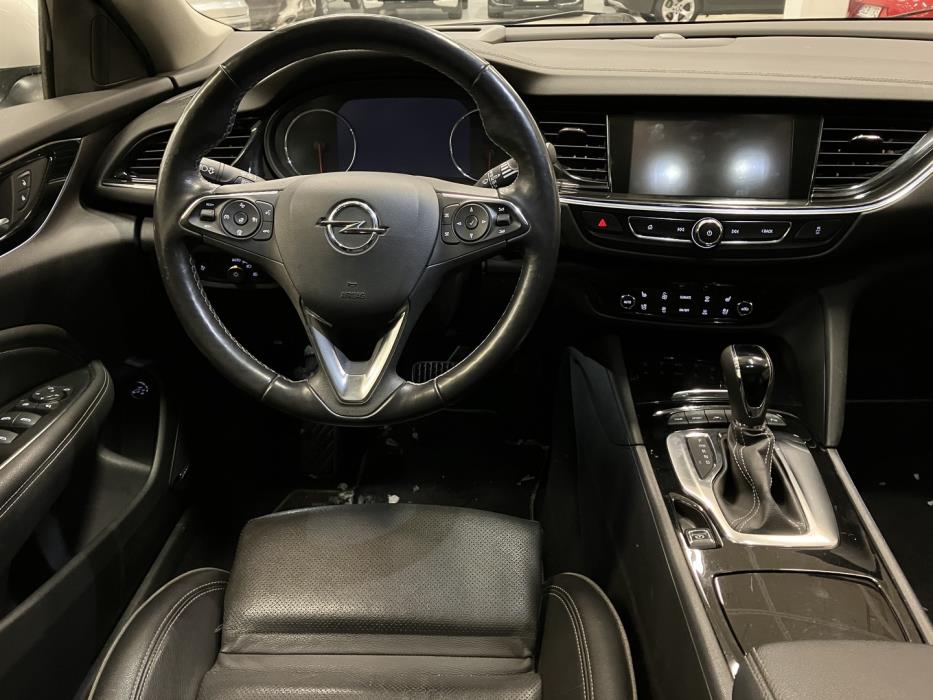 OPEL Insignia 2017