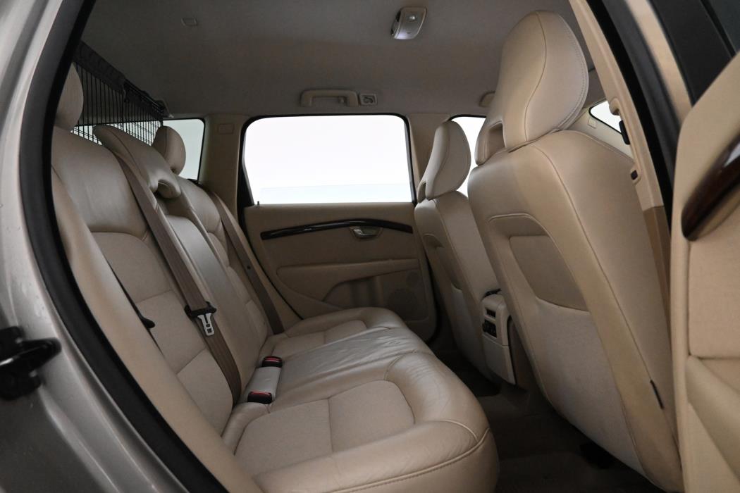 VOLVO V70 2007