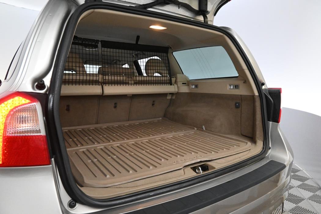 VOLVO V70 2007