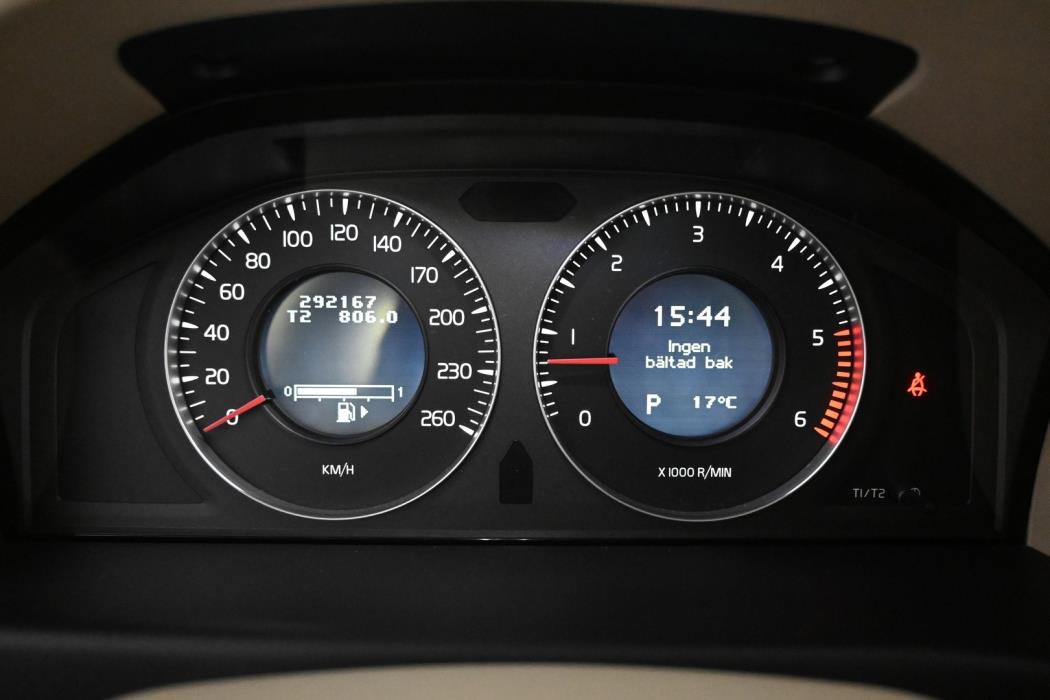 VOLVO V70 2007