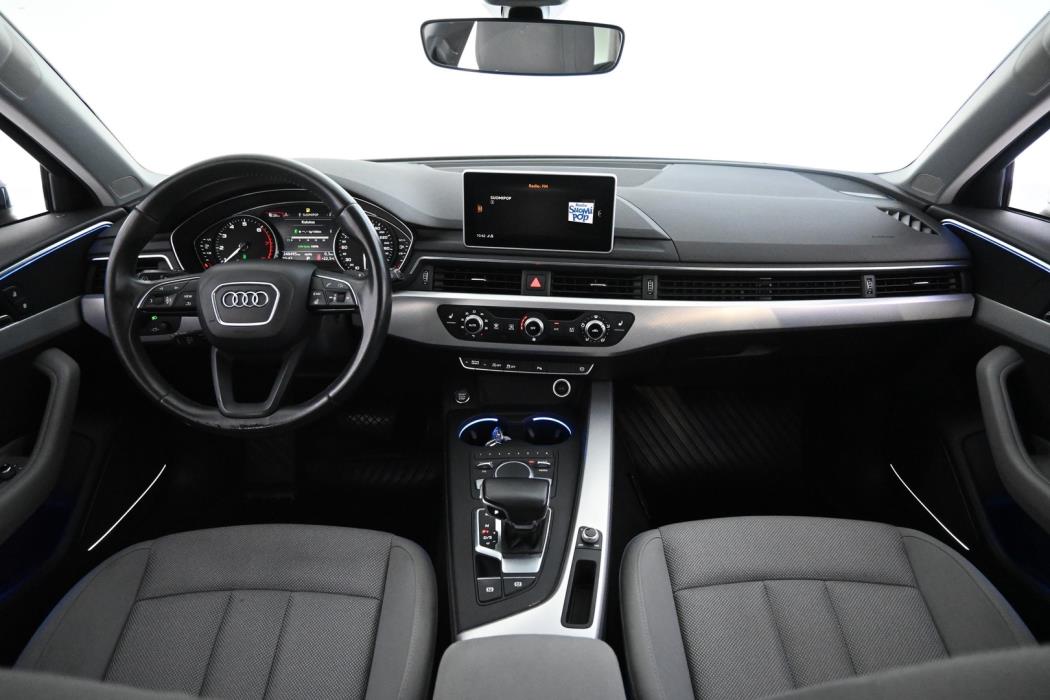 AUDI A4 2018