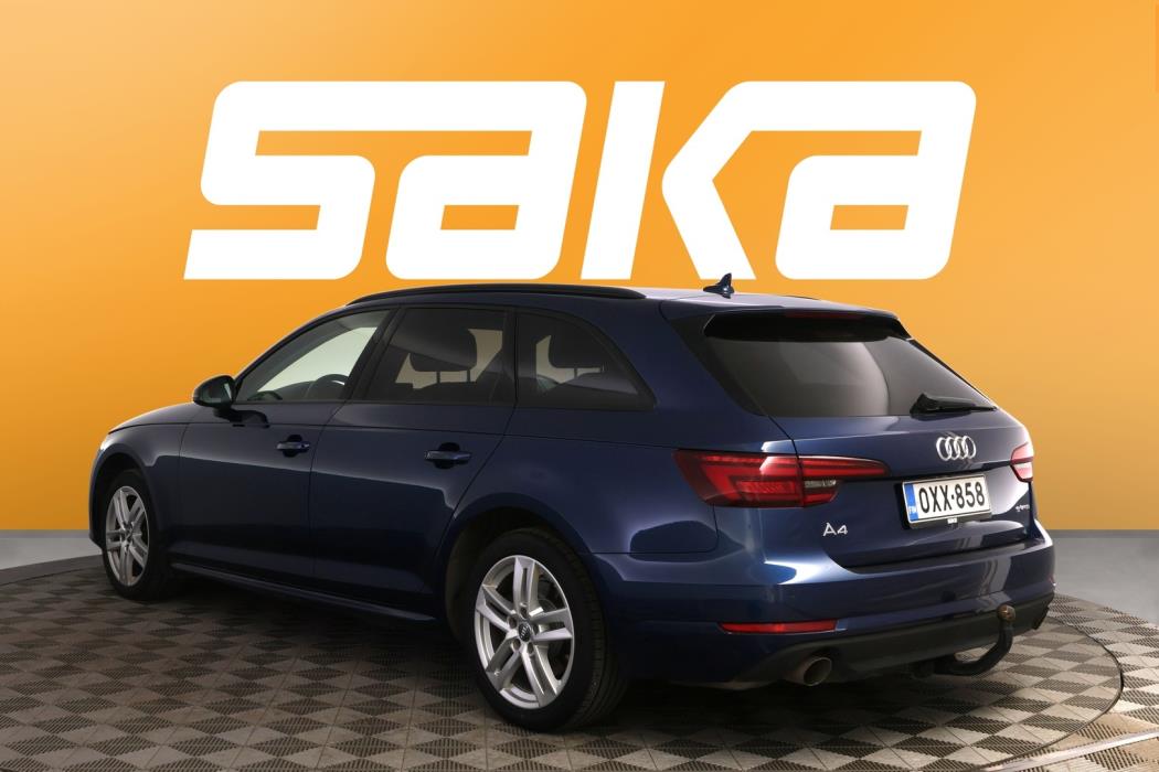 AUDI A4 2018