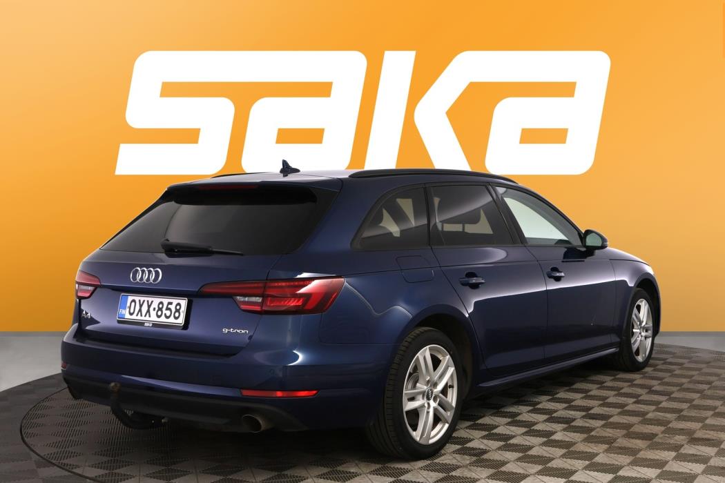 AUDI A4 2018