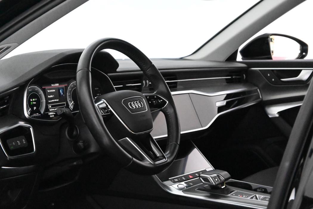 AUDI A6 2021