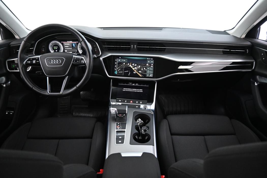 AUDI A6 2021