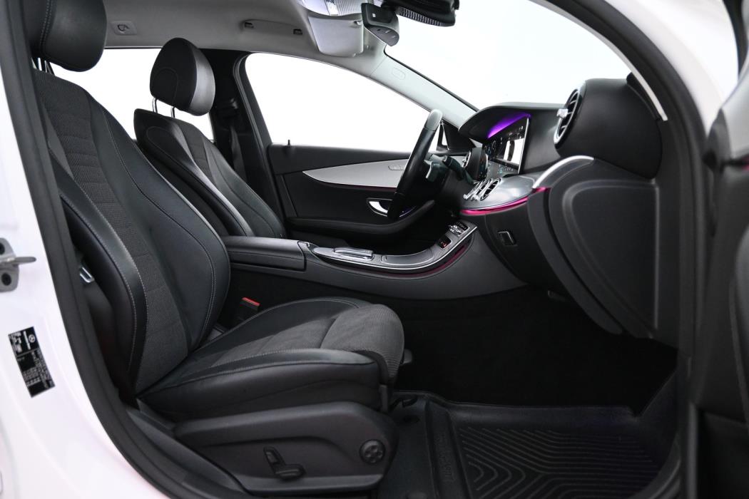 MERCEDES-BENZ E 2021