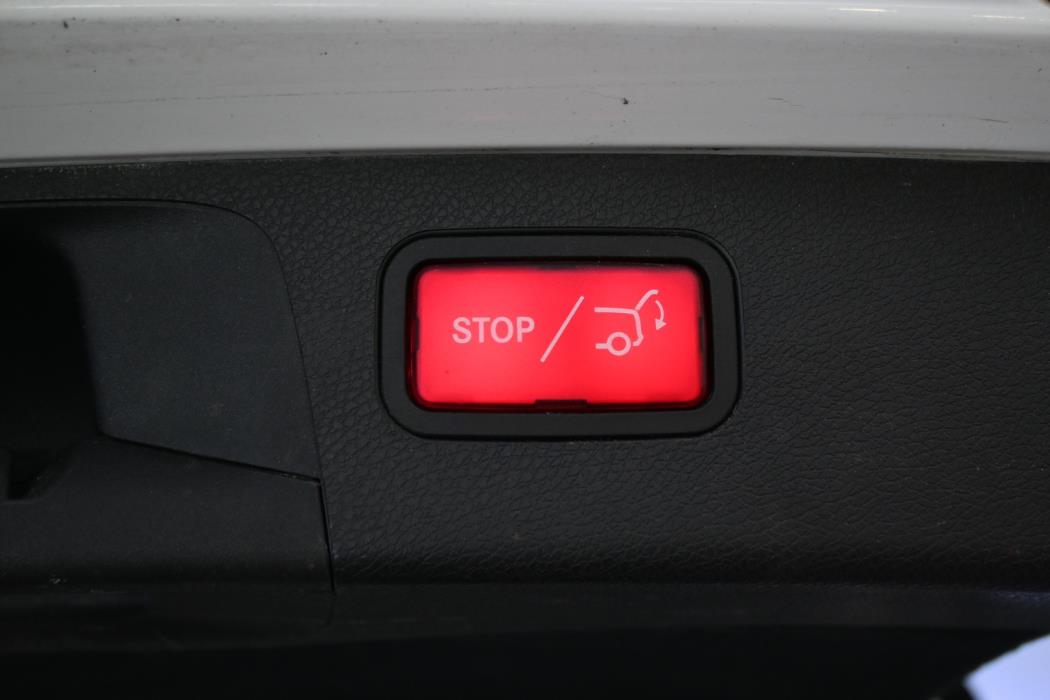 MERCEDES-BENZ E 2021