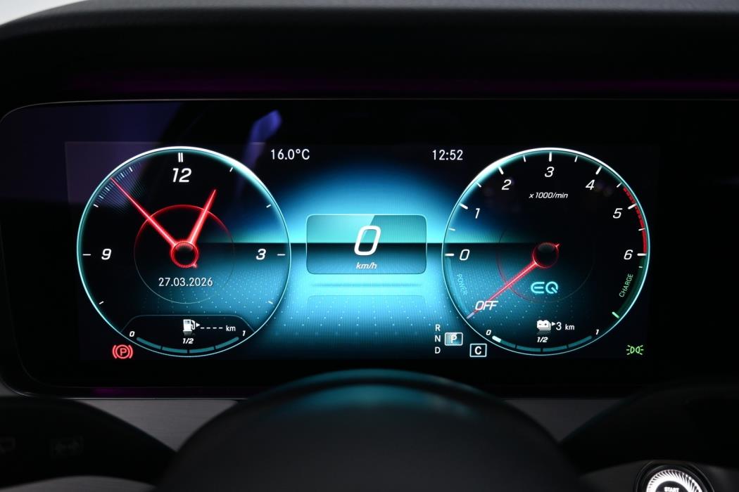 MERCEDES-BENZ E 2021