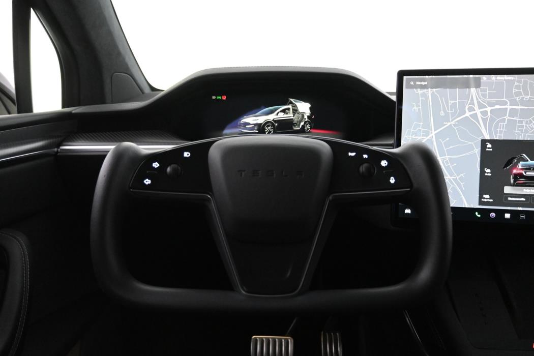 TESLA Model X 2023