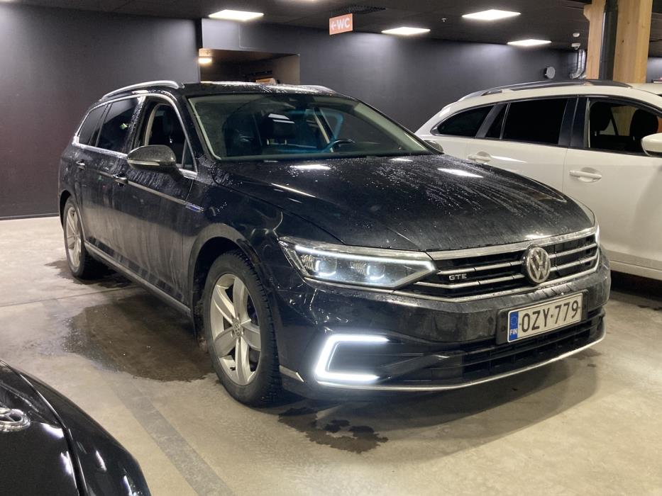 VOLKSWAGEN Passat 2019