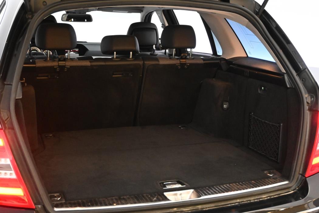 MERCEDES-BENZ C 2013