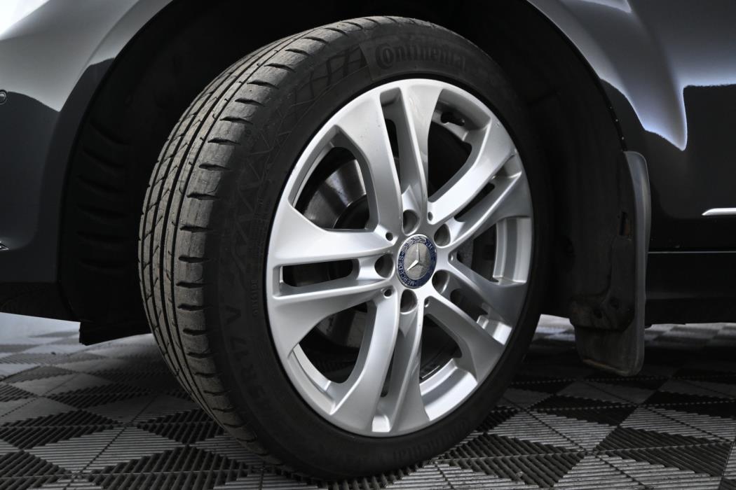 MERCEDES-BENZ C 2013