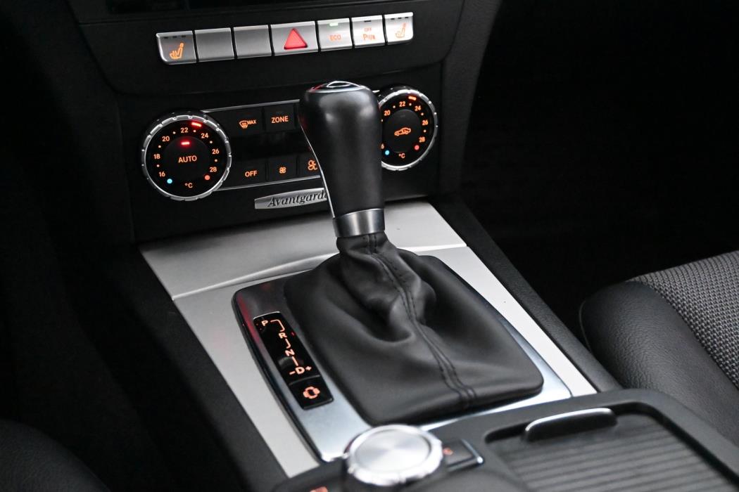 MERCEDES-BENZ C 2013