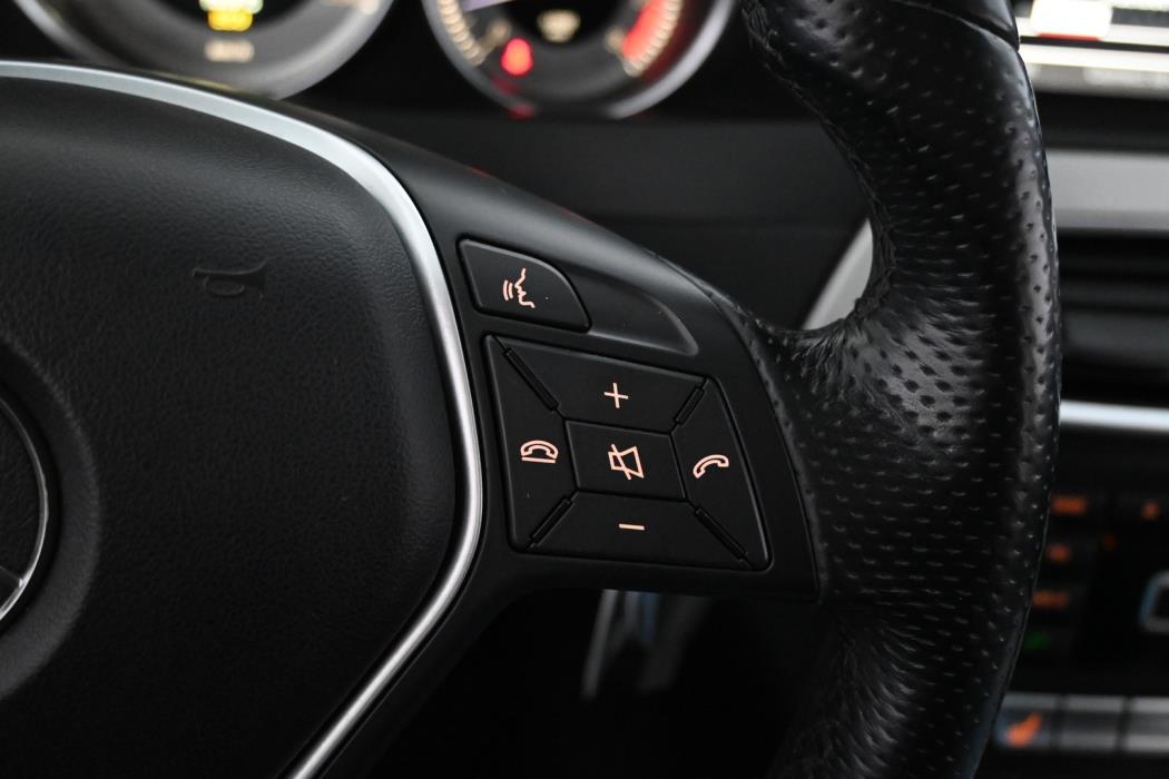 MERCEDES-BENZ C 2013