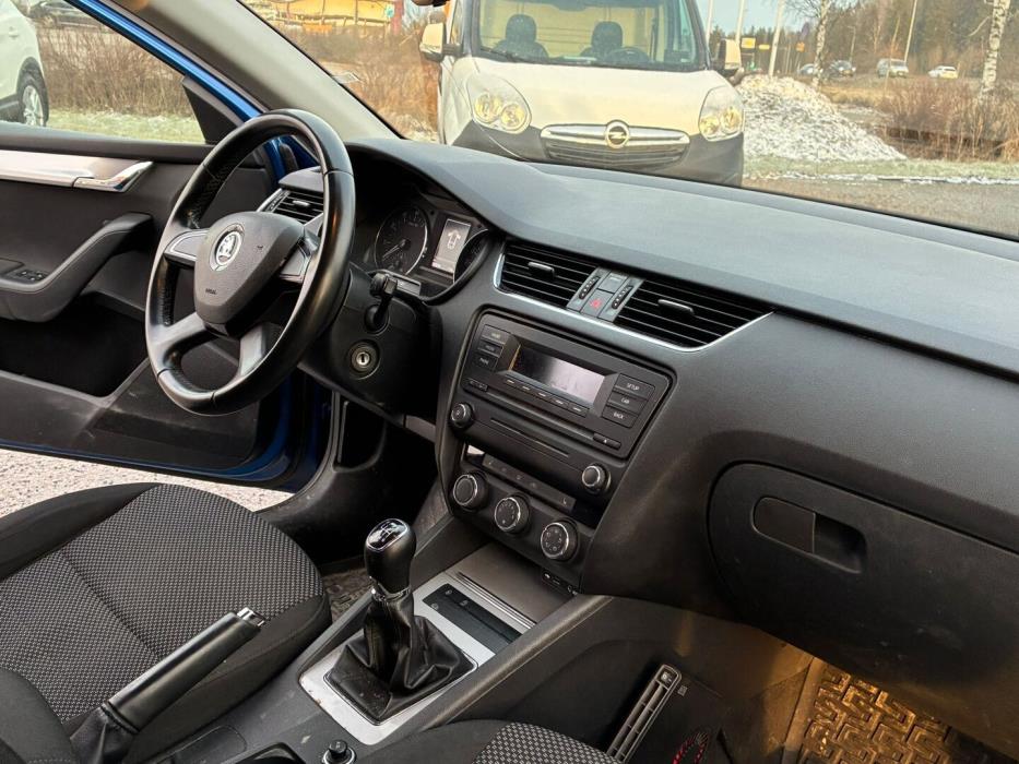 SKODA Octavia 2014