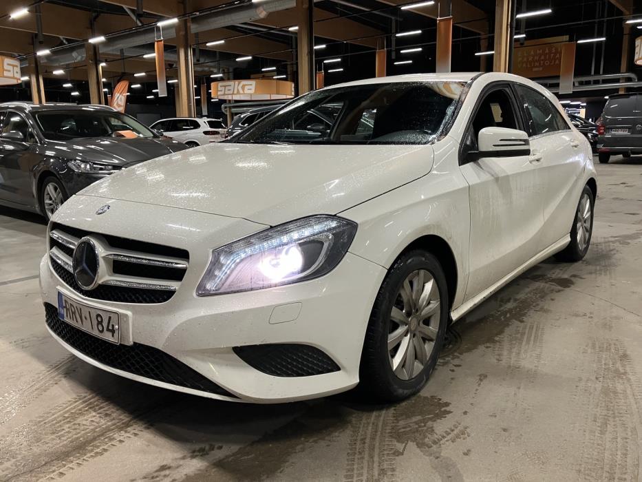 MERCEDES-BENZ A 2014