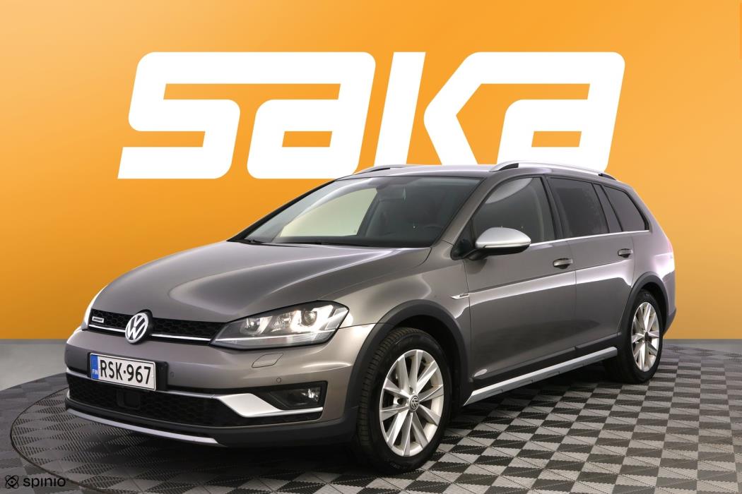 VOLKSWAGEN Golf 2016