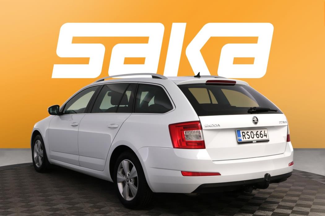 SKODA Octavia 2016