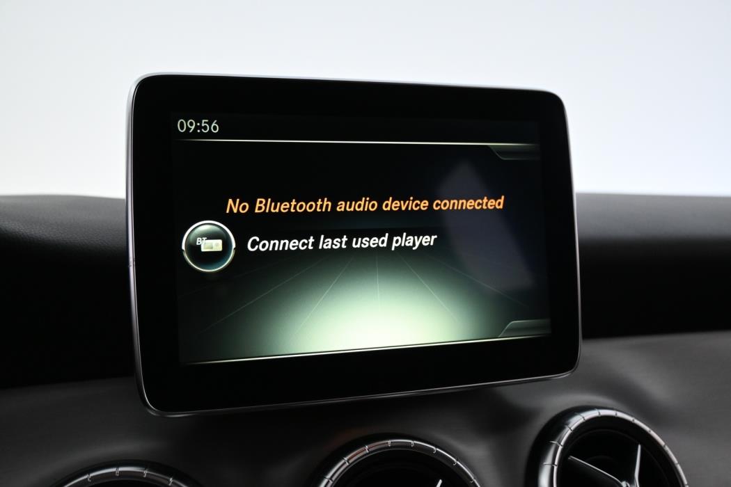 MERCEDES-BENZ CLA 2015