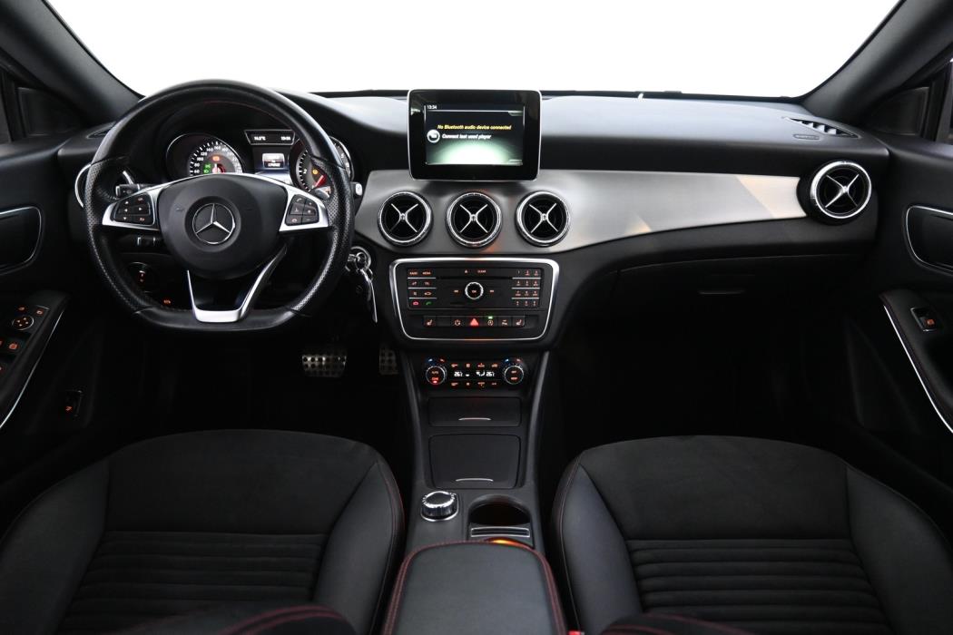 MERCEDES-BENZ CLA 2015