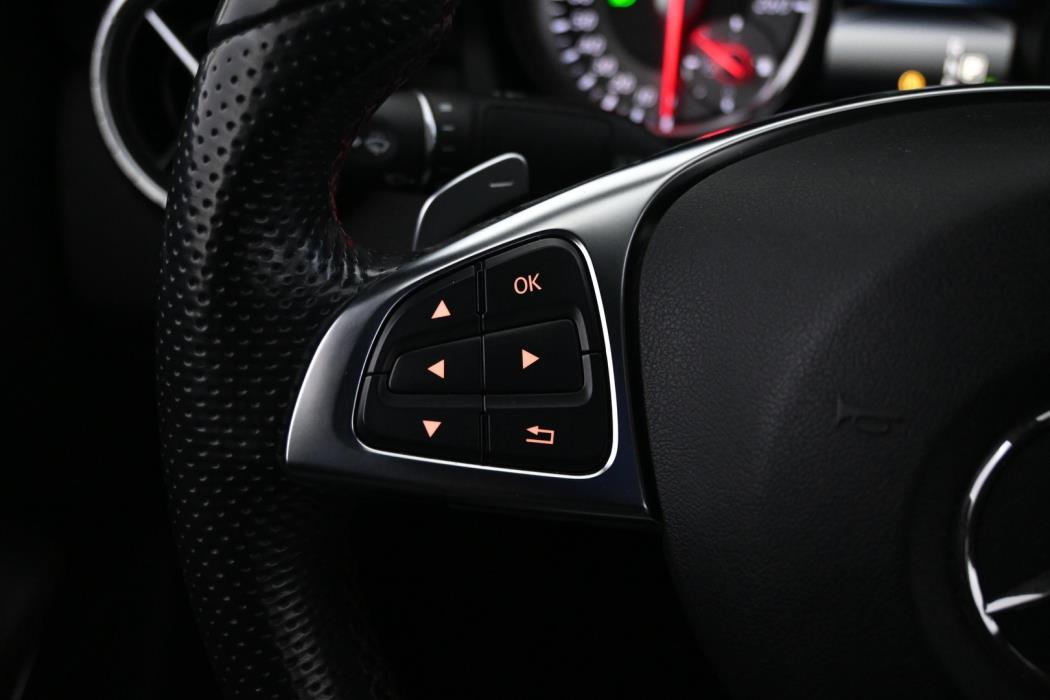 MERCEDES-BENZ CLA 2015