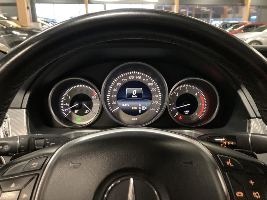 MERCEDES-BENZ E 2013