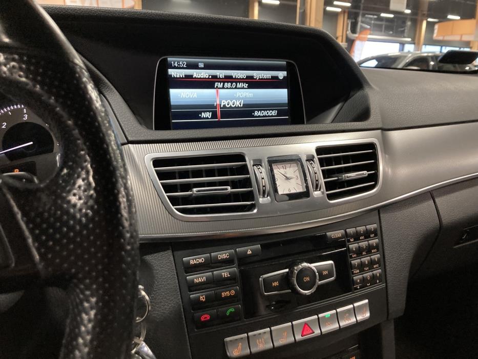 MERCEDES-BENZ E 2013