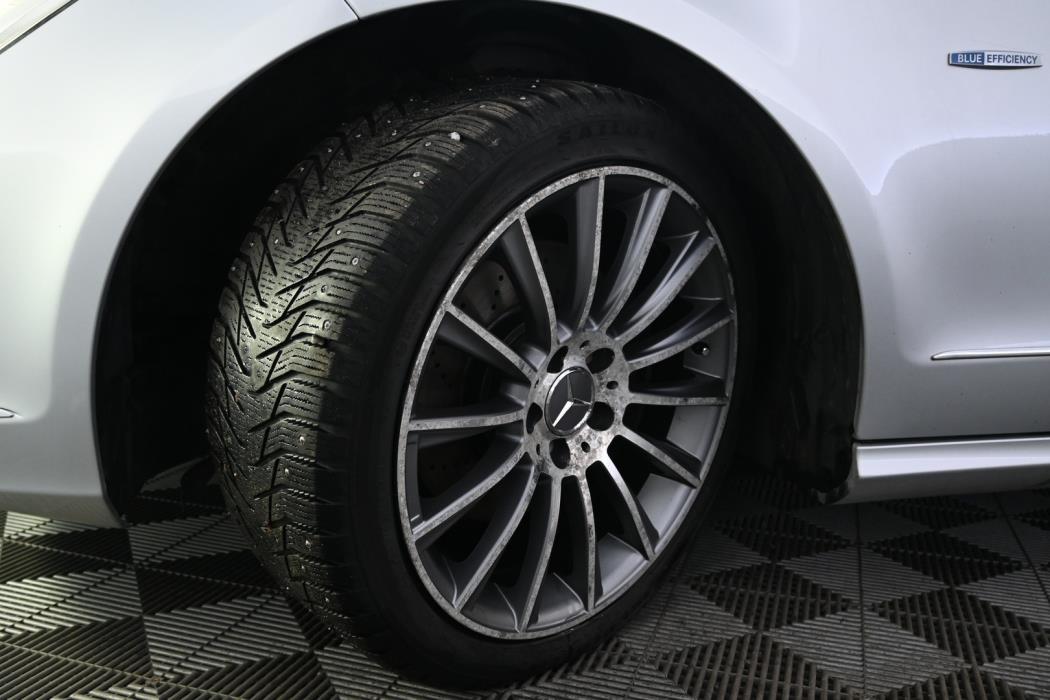 MERCEDES-BENZ CLS 2011