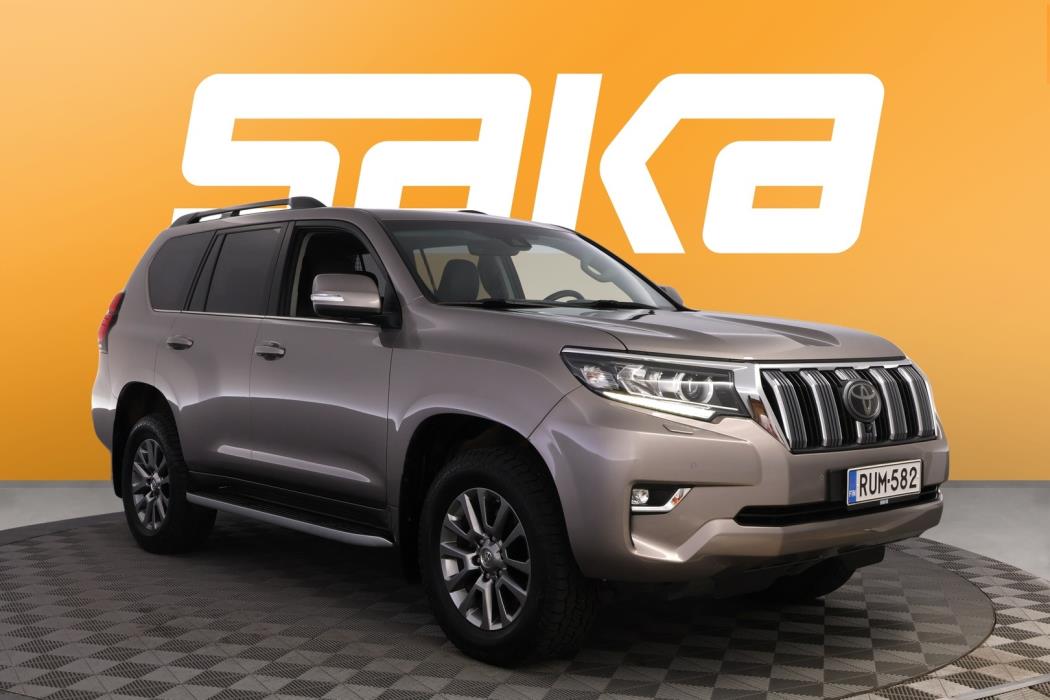TOYOTA Land Cruiser 2018