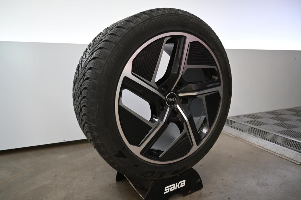 AUDI e-tron GT 2023