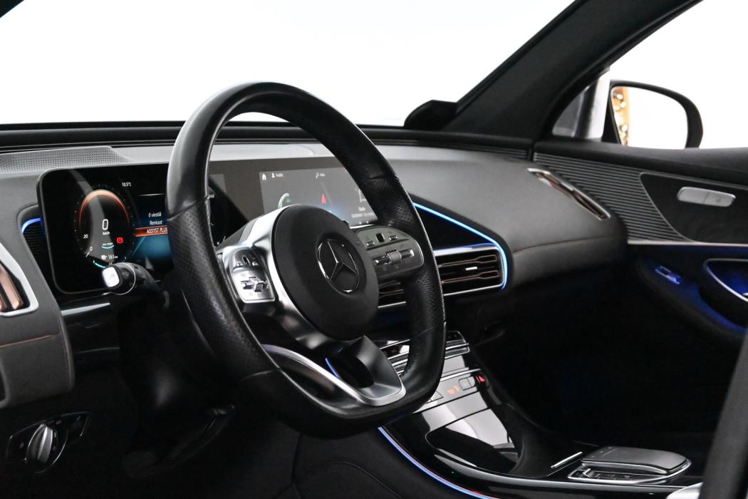 MERCEDES-BENZ EQC 2021