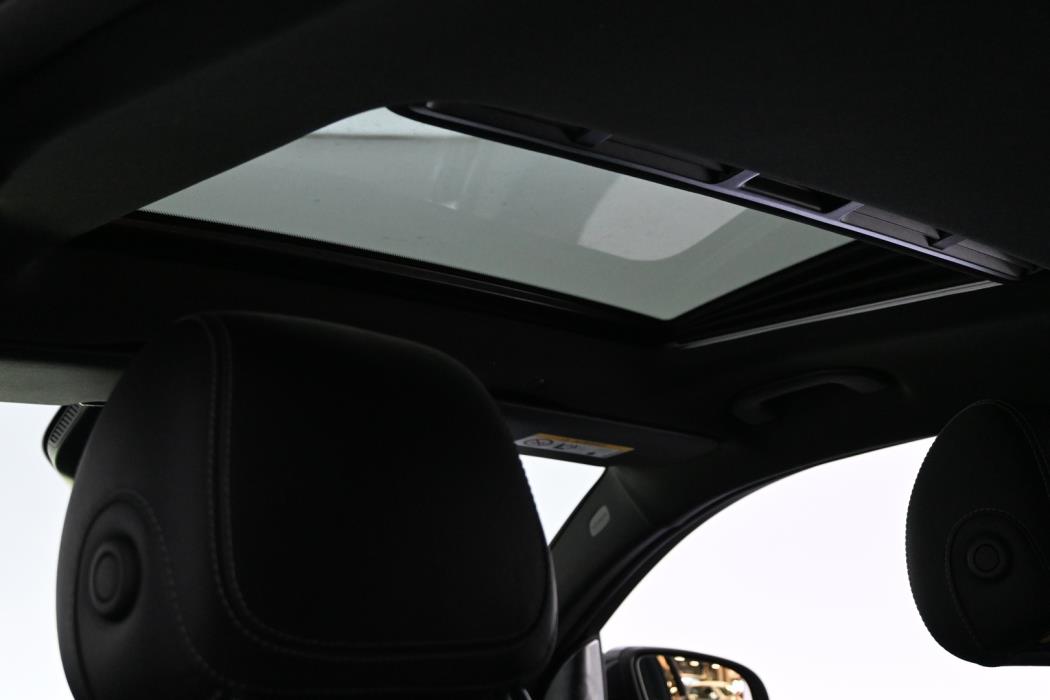 MERCEDES-BENZ EQC 2021