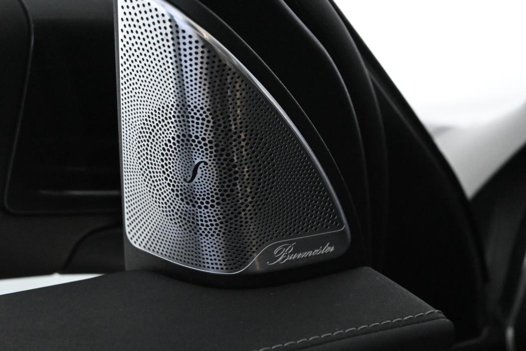 MERCEDES-BENZ EQC 2021