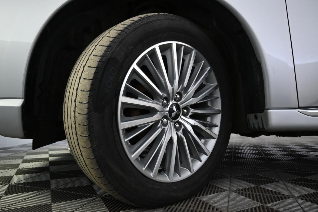 MITSUBISHI Outlander 2018