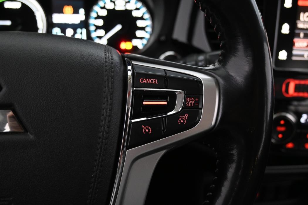 MITSUBISHI Outlander 2018