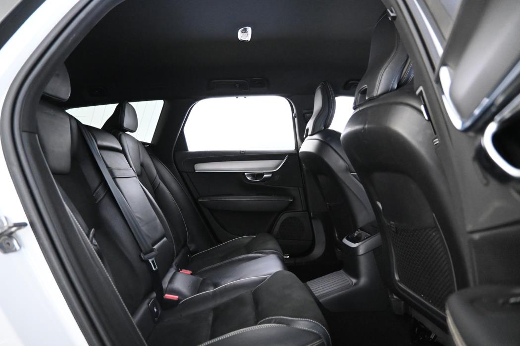 VOLVO V90 2020