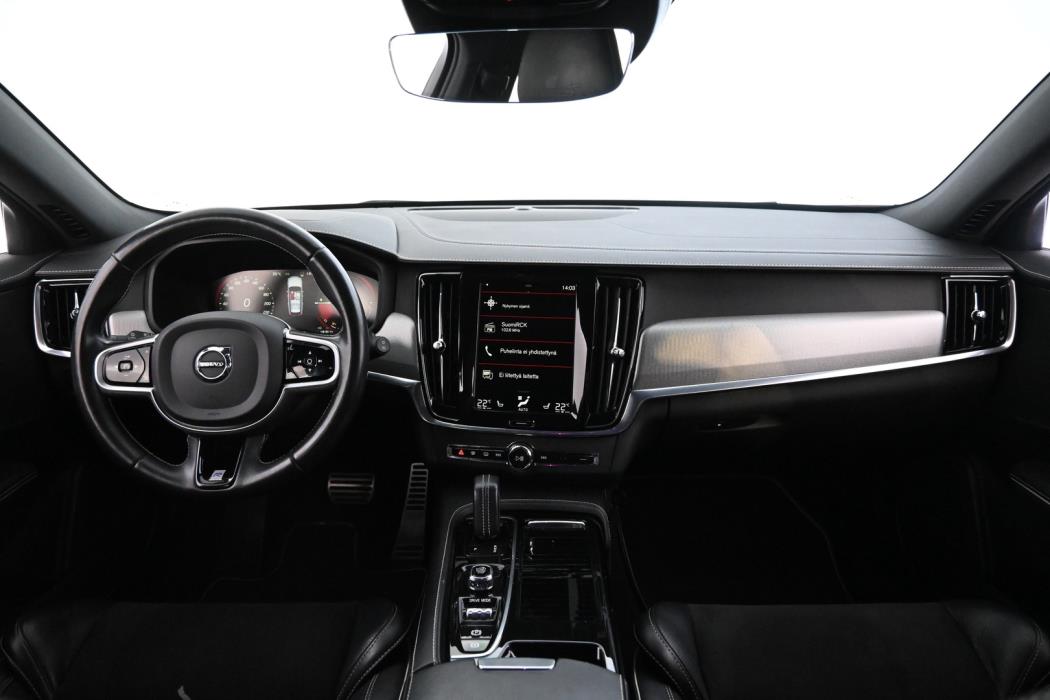 VOLVO V90 2020