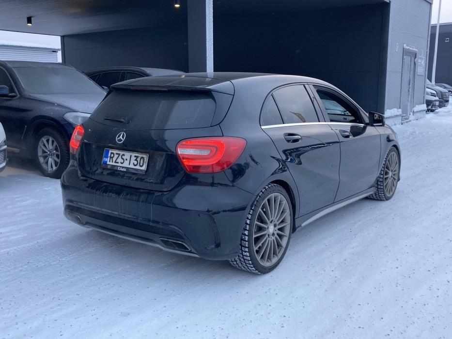 MERCEDES-BENZ A 45 AMG 2014