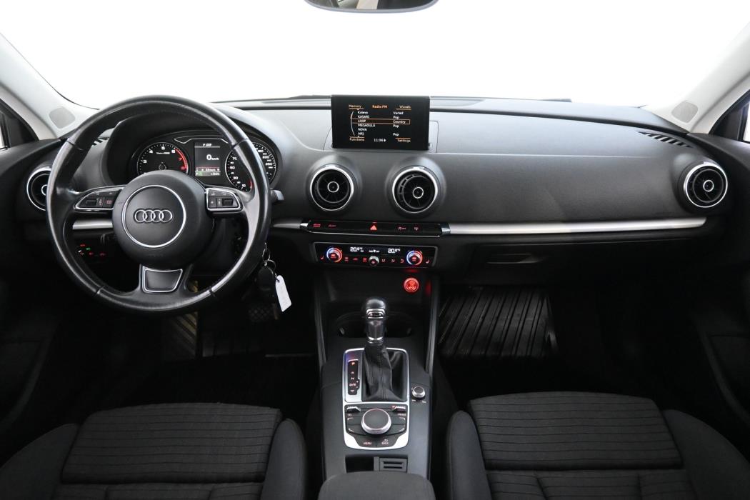 AUDI A3 2015