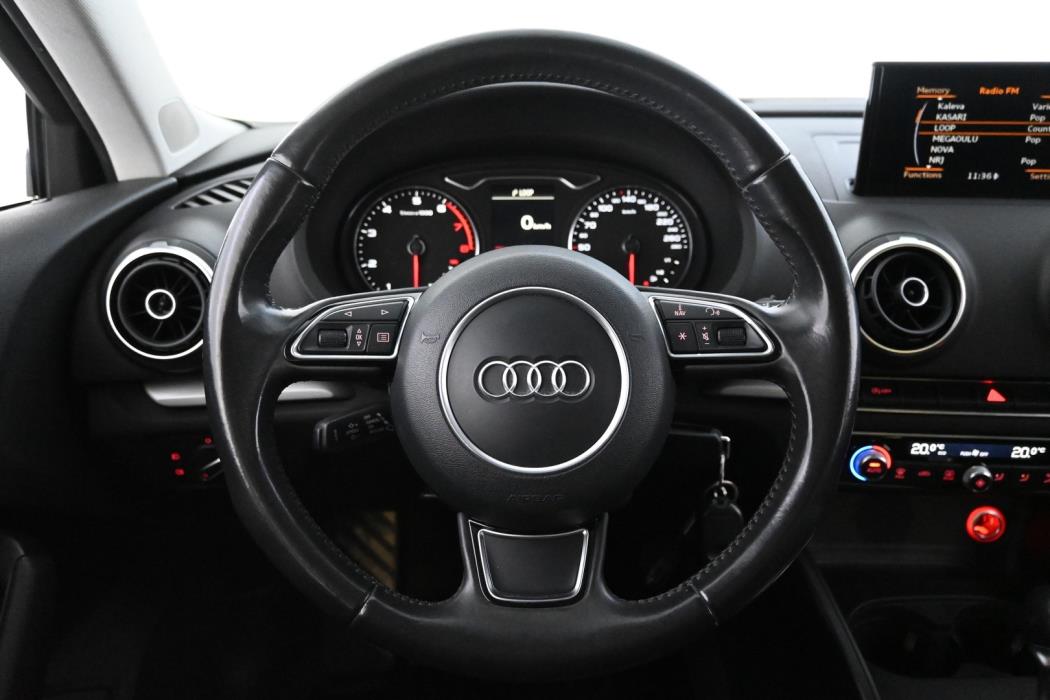AUDI A3 2015