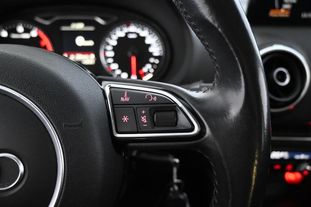AUDI A3 2015