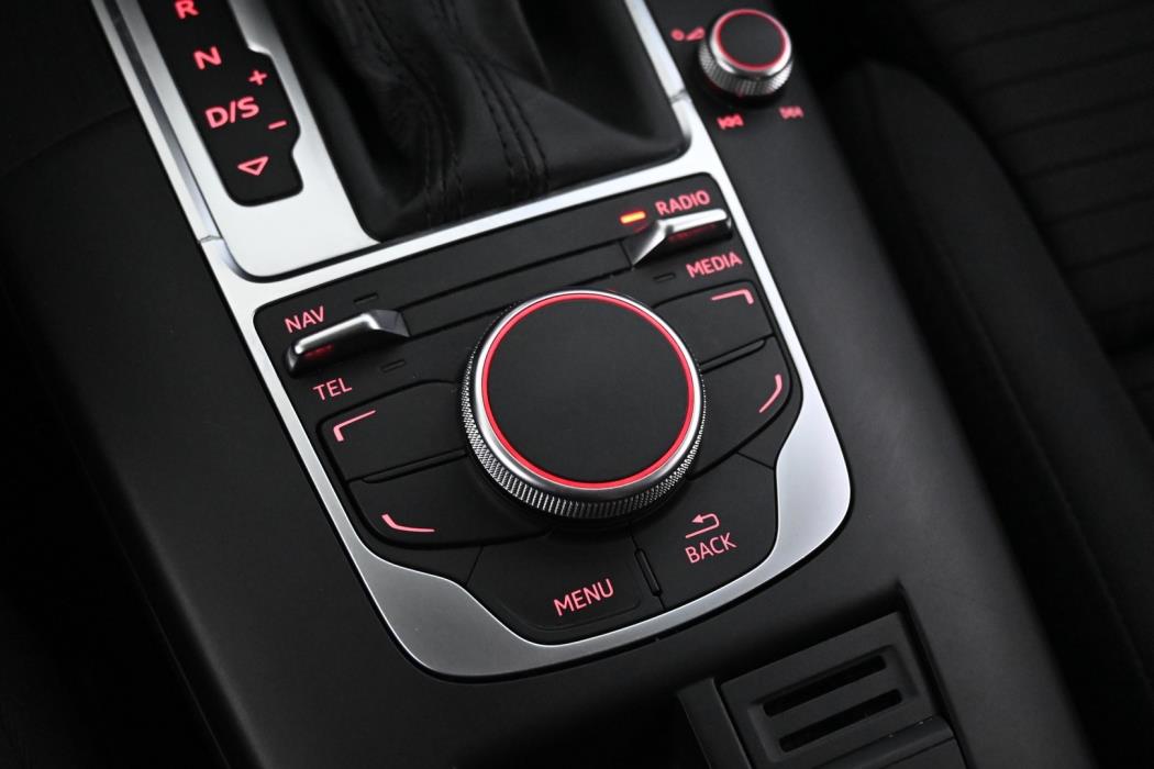 AUDI A3 2015