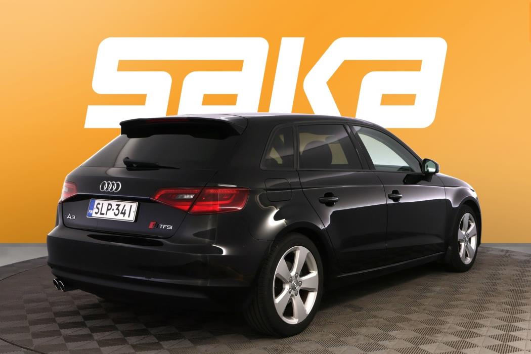 AUDI A3 2015