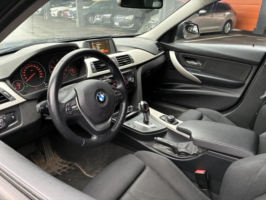 BMW 320 2014