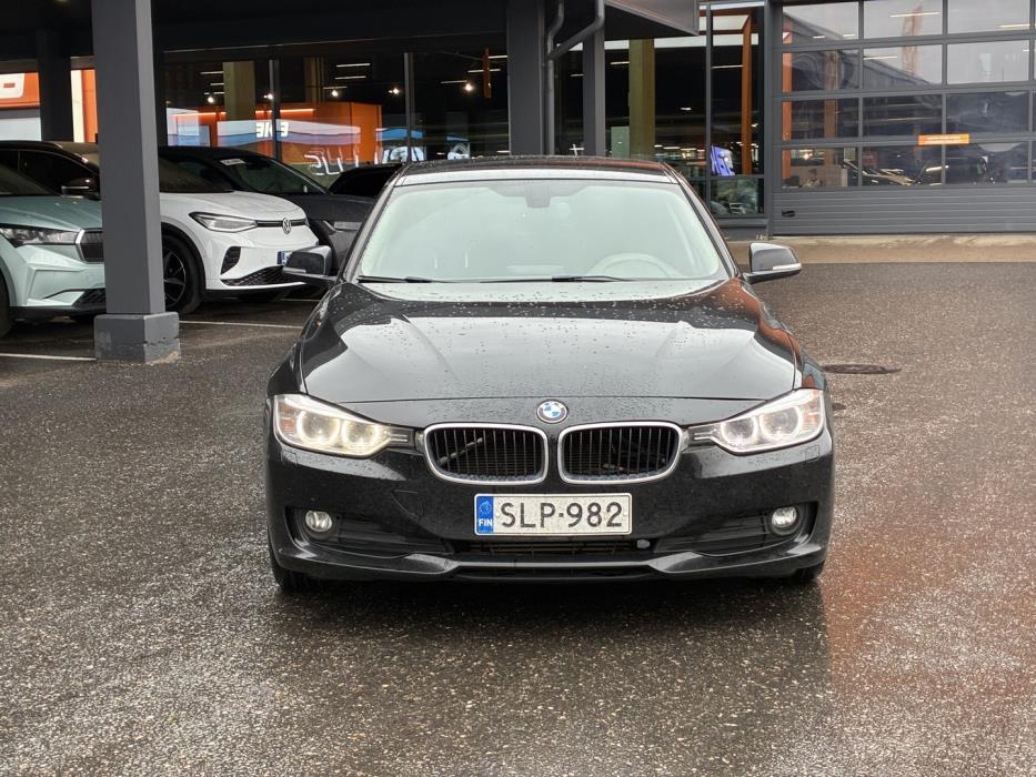 BMW 320 2014