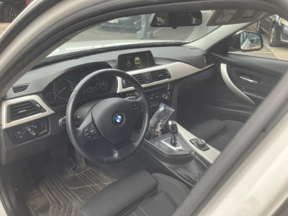 BMW 318 2017