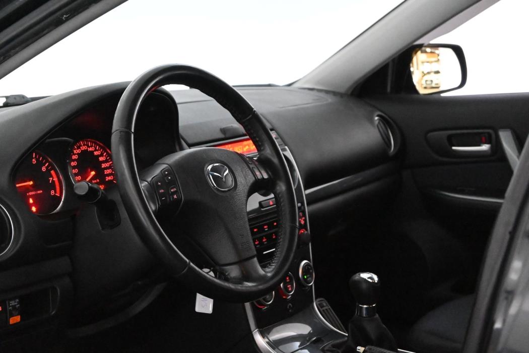 MAZDA Mazda6 2005