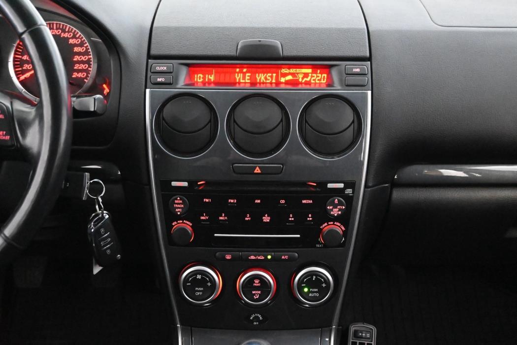 MAZDA Mazda6 2005